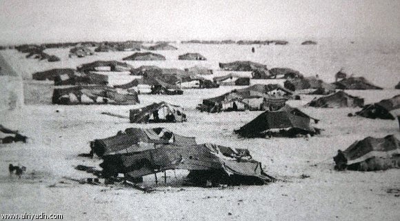 نقد النموذج الإنقسامي